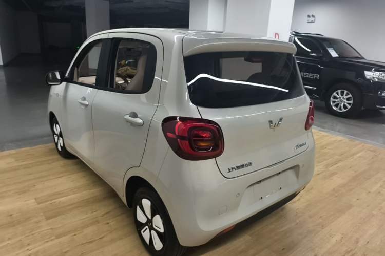 Used Wuling Hongguang MINIEV 2025 Four-Door Version Premium Edition Rear Left 45 Deg