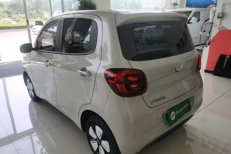 Used Wuling Hongguang MINIEV 2025 Four-Door Version Advanced Edition Rear Left 45 Deg