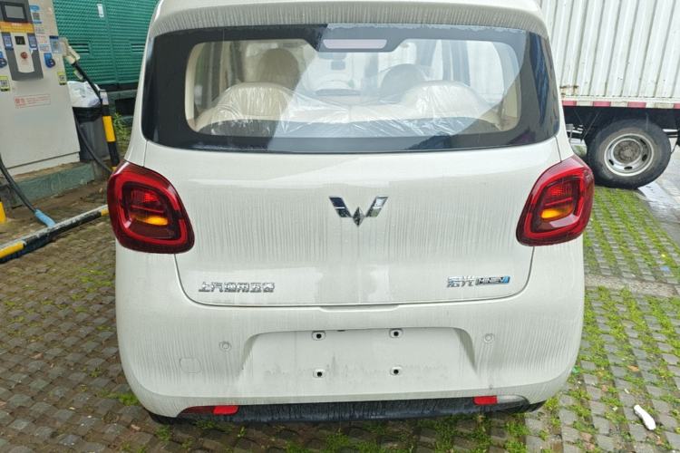 Used Wuling Hongguang MINIEV 2025 Four-Door Version Advanced Edition Rear