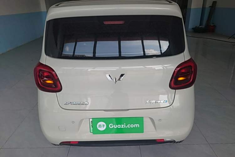 Used Wuling Hongguang MINIEV 2025 Four-Door Version Advanced Edition Rear