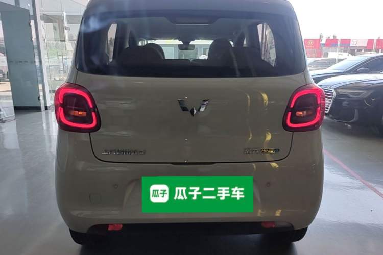 Used Wuling Hongguang MINIEV 2025 Four-Door Version Advanced Edition Rear