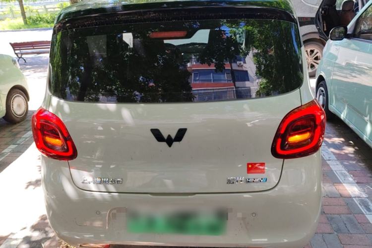 Used Wuling Hongguang MINIEV 2025 Four-Door Version Advanced Edition Rear