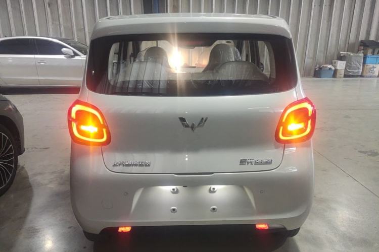 Used Wuling Hongguang MINIEV 2025 Four-Door Version Advanced Edition Rear