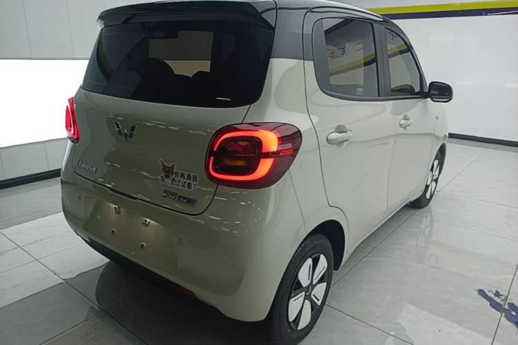 Used Wuling Hongguang MINIEV 2025 Four-Door Version 301km Zhenxiang+ Model Rear Right 45 Deg