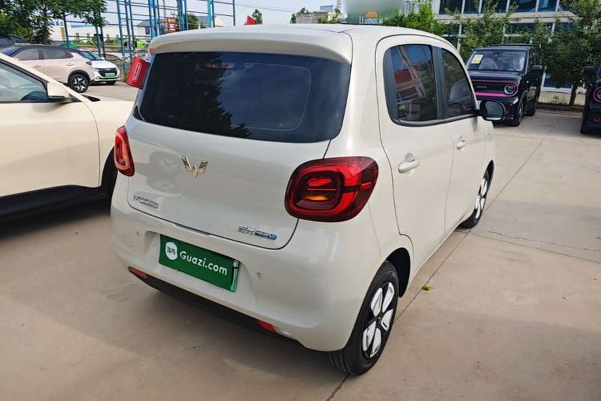 Used Wuling Hongguang MINIEV 2025 Four-Door Version Advanced Edition Rear Right 45 Deg