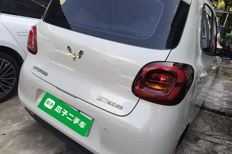 Used Wuling Hongguang MINIEV 2025 Four-Door Version Advanced Edition Rear Right 45 Deg