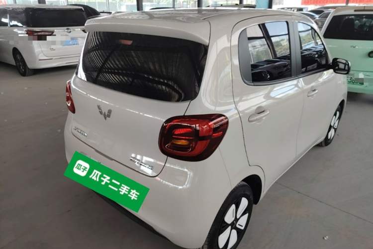 Used Wuling Hongguang MINIEV 2025 Four-Door Version Advanced Edition Rear Right 45 Deg