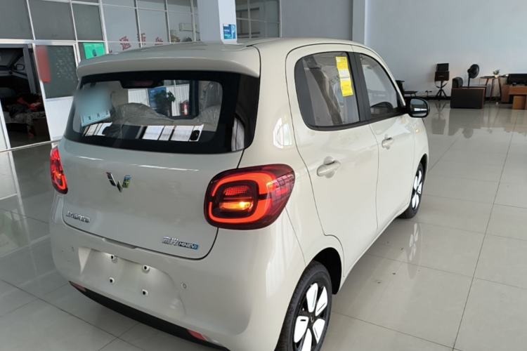 Used Wuling Hongguang MINIEV 2025 Four-Door Version Advanced Edition Rear Right 45 Deg