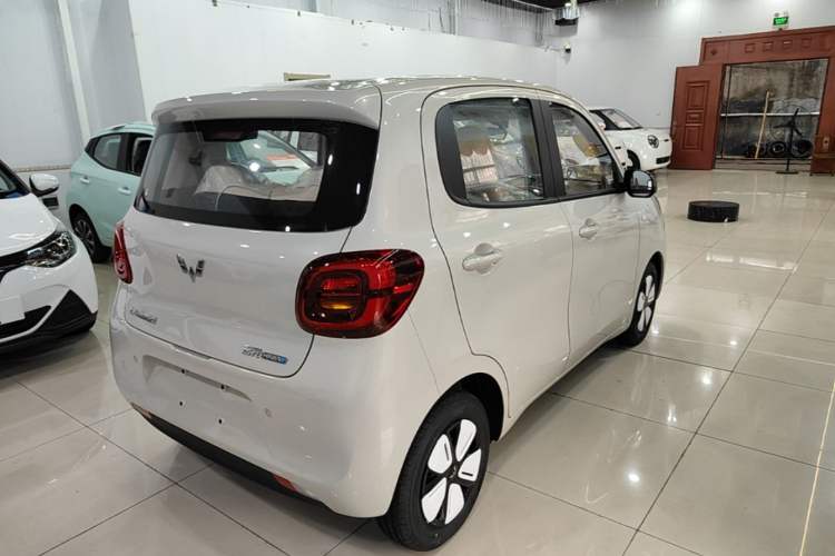 Used Wuling Hongguang MINIEV 2025 Four-Door Version Advanced Edition Rear Right 45 Deg