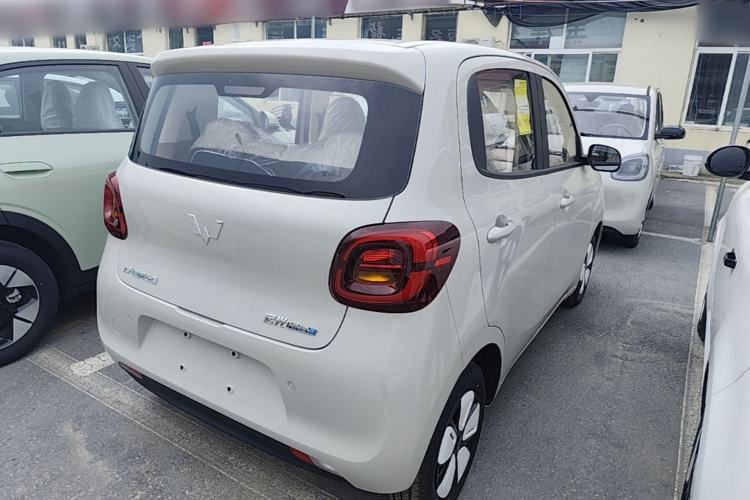 Used Wuling Hongguang MINIEV 2025 Four-Door Version Advanced Edition Rear Right 45 Deg