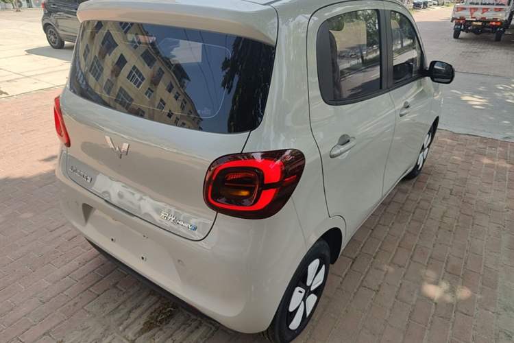 Used Wuling Hongguang MINIEV 2025 Four-Door Version Advanced Edition Rear Right 45 Deg