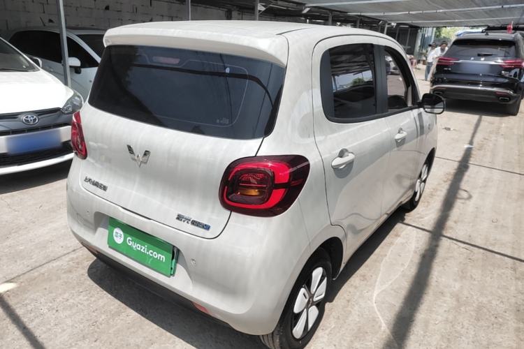 Used Wuling Hongguang MINIEV 2025 Four-Door Version Advanced Edition Rear Right 45 Deg