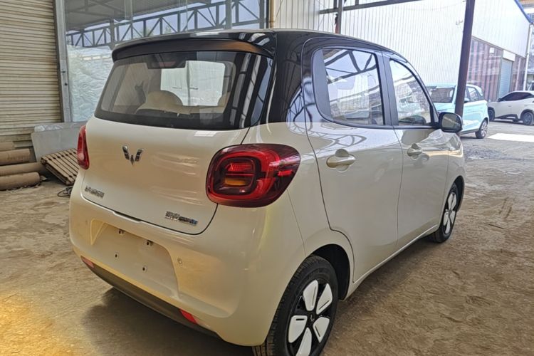 Used Wuling Hongguang MINIEV 2025 Four-Door Version Advanced Edition Rear Right 45 Deg