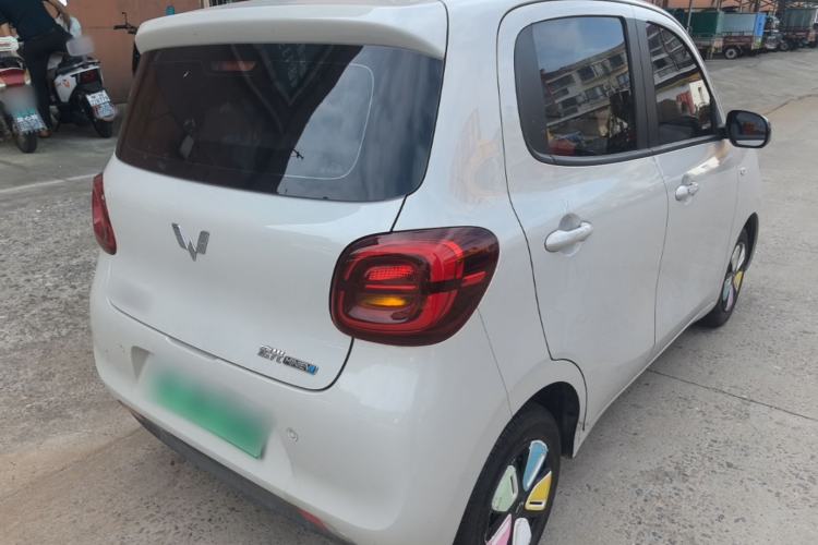 Used Wuling Hongguang MINIEV 2025 Four-Door Version Premium Edition Rear Right 45 Deg