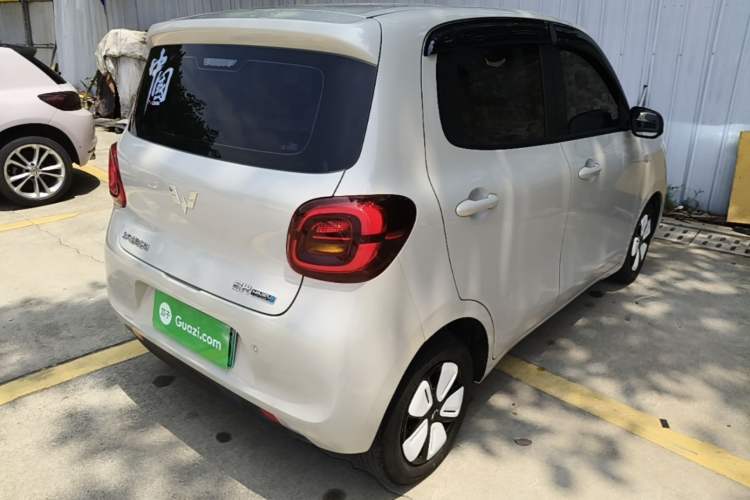 Used Wuling Hongguang MINIEV 2025 Four-Door Version Advanced Edition Rear Right 45 Deg