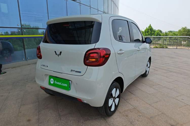 Used Wuling Hongguang MINIEV 2025 Four-Door Version Advanced Edition Rear Right 45 Deg