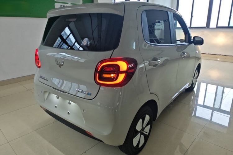 Used Wuling Hongguang MINIEV 2025 Four-Door Version Premium Edition Rear Right 45 Deg