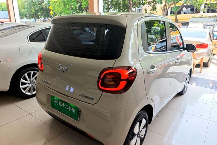 Used Wuling Hongguang MINIEV 2025 Four-Door Version Advanced Edition Rear Right 45 Deg