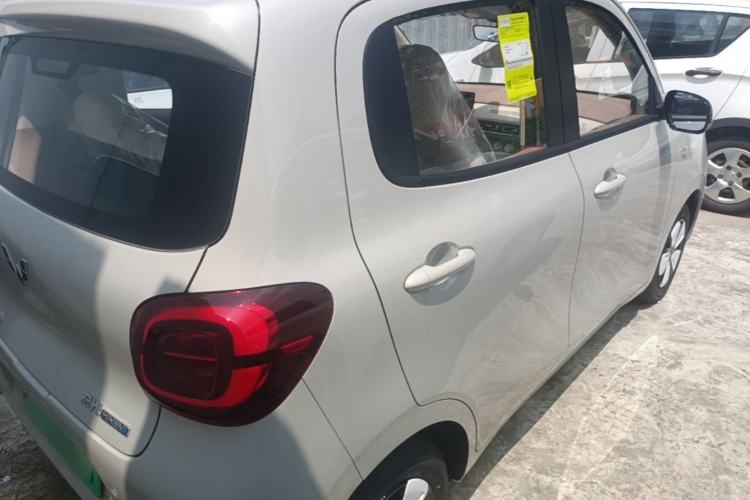 Used Wuling Hongguang MINIEV 2025 Four-Door Version Advanced Edition Rear Right 45 Deg
