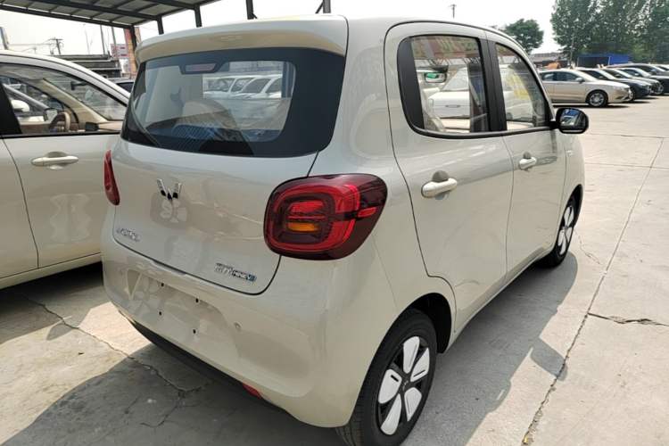 Used Wuling Hongguang MINIEV 2025 Four-Door Version Advanced Edition Rear Right 45 Deg