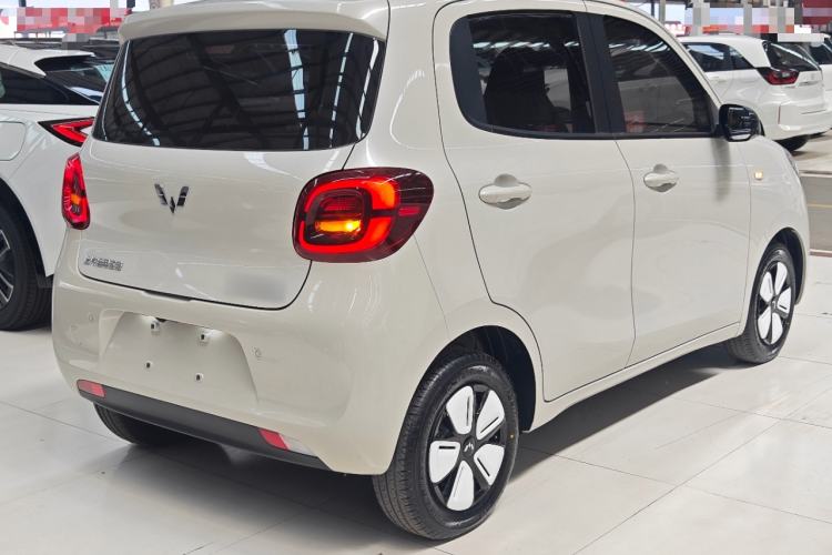 Used Wuling Hongguang MINIEV 2025 Four-Door Version Advanced Edition Rear Right 45 Deg