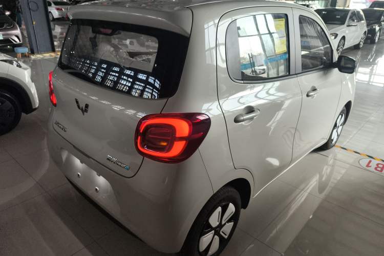Used Wuling Hongguang MINIEV 2025 Four-Door Version Advanced Edition Rear Right 45 Deg