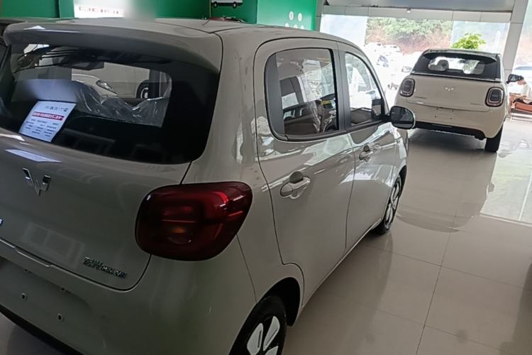 Used Wuling Hongguang MINIEV 2025 Four-Door Version Advanced Edition Rear Right 45 Deg