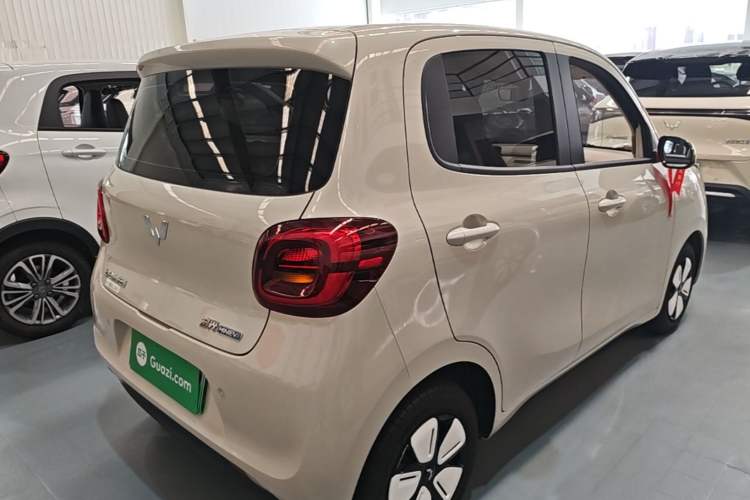 Used Wuling Hongguang MINIEV 2025 Four-Door Version Advanced Edition Rear Right 45 Deg