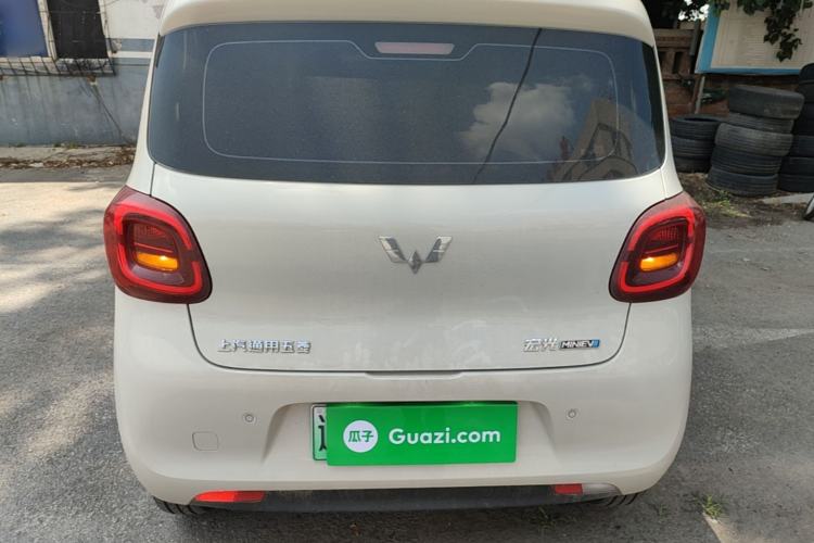 Used Wuling Hongguang MINIEV 2025 Four-Door Version Advanced Edition Rear