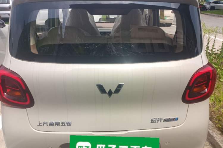 Used Wuling Hongguang MINIEV 2025 Four-Door Version Advanced Edition Rear