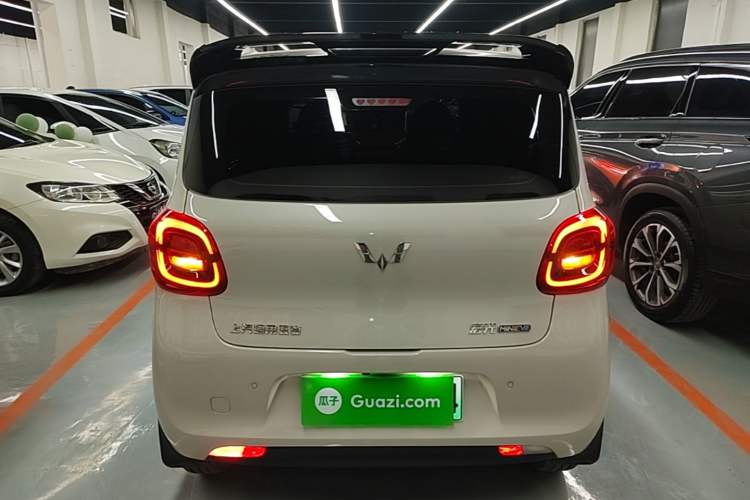 Used Wuling Hongguang MINIEV 2025 Four-Door Version Advanced Edition Rear