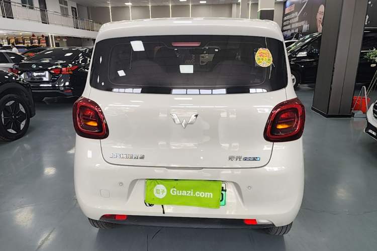 Used Wuling Hongguang MINIEV 2025 Four-Door Version Advanced Edition Rear