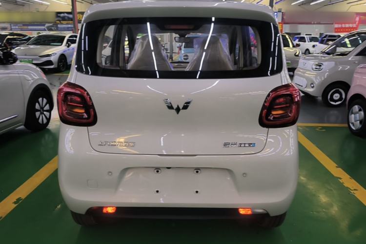 Used Wuling Hongguang MINIEV 2025 Four-Door Version Advanced Edition Rear