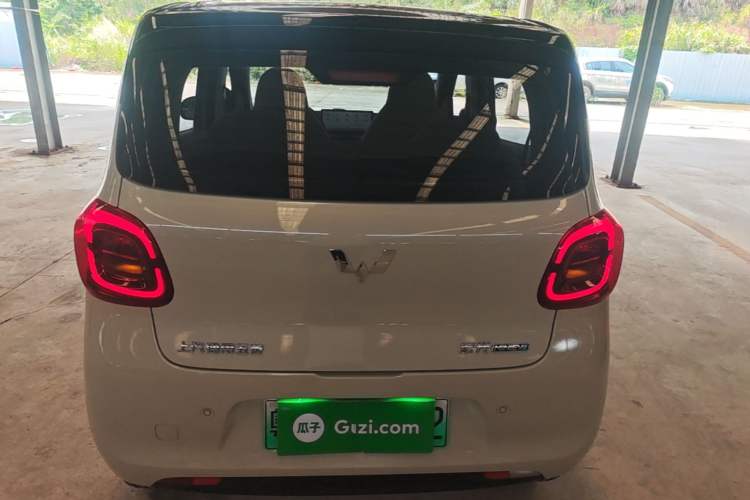 Used Wuling Hongguang MINIEV 2025 Four-Door Version Zhenxiang+ Edition Rear