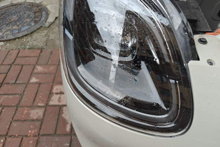 Used Wuling Hongguang MINIEV 2025 Four-Door Version Zhenxiang+ Edition Right Front Headlight
