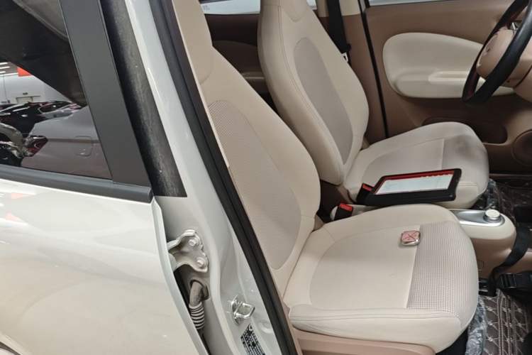 Used Wuling Hongguang MINIEV 2025 Four-Door Version Zhenxiang+ Edition Right Front Seat