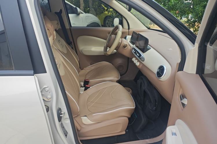 Used Wuling Hongguang MINIEV 2025 Four-Door Version Zhenxiang+ Edition Right Front Seat