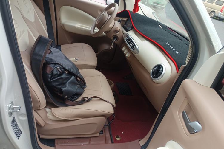 Used Wuling Hongguang MINIEV 2025 Four-Door Version Advanced Edition Right Front Seat