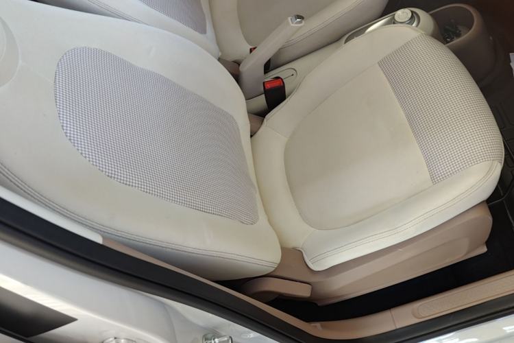 Used Wuling Hongguang MINIEV 2025 Four-Door Version Advanced Edition Right Front Seat