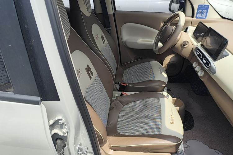Used Wuling Hongguang MINIEV 2025 Four-Door Version Zhenxiang+ Edition Right Front Seat