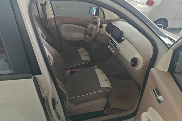 Used Wuling Hongguang MINIEV 2025 Four-Door Version Zhenxiang+ Edition Right Front Seat