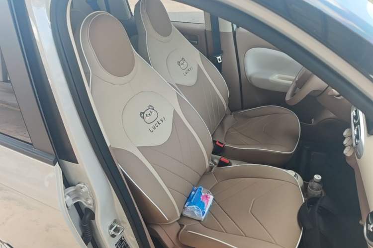 Used Wuling Hongguang MINIEV 2025 Four-Door Version Zhenxiang+ Edition Right Front Seat
