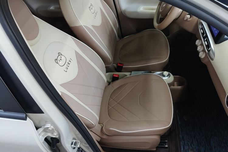 Used Wuling Hongguang MINIEV 2025 Four-Door Version Zhenxiang+ Edition Right Front Seat