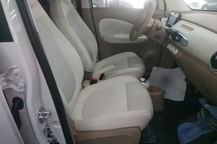 Used Wuling Hongguang MINIEV 2025 Four-Door Version Advanced Edition Right Front Seat