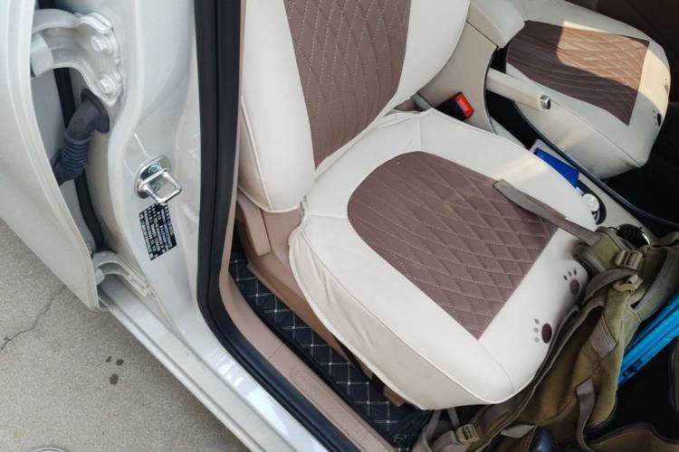 Used Wuling Hongguang MINIEV 2025 Four-Door Version Advanced Edition Right Front Seat