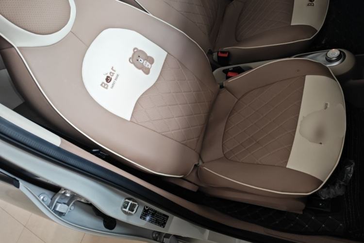 Used Wuling Hongguang MINIEV 2025 Four-Door Version Premium Edition Right Front Seat