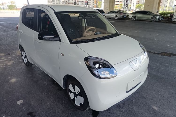 Used Wuling Hongguang MINIEV 2025 Four-Door Version Advanced Edition Right Front Seat