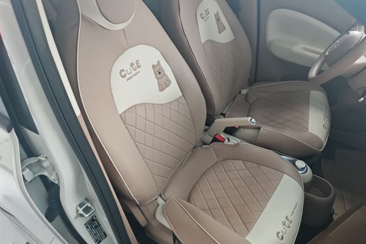 Used Wuling Hongguang MINIEV 2025 Four-Door Version Advanced Edition Right Front Seat