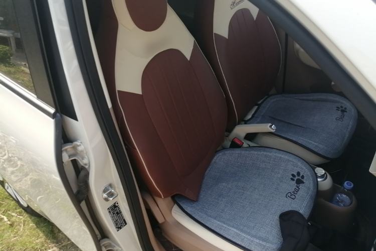 Used Wuling Hongguang MINIEV 2025 Four-Door Version Advanced Edition Right Front Seat