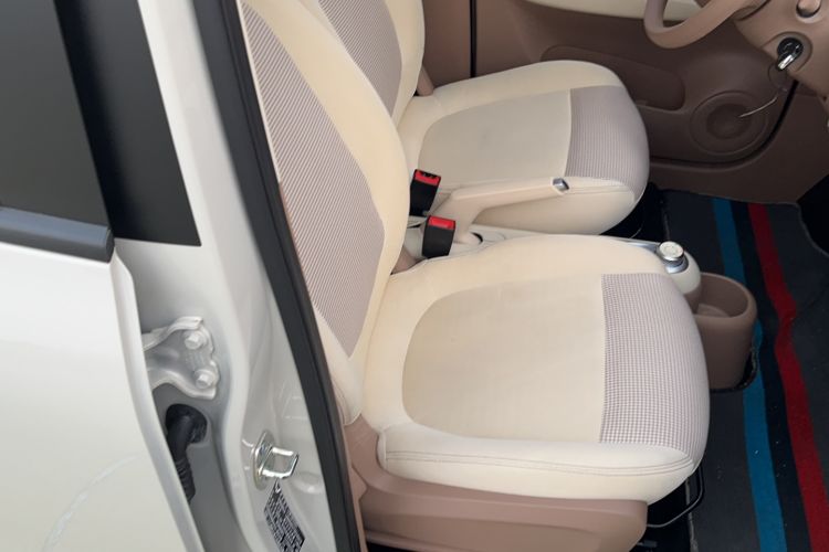 Used Wuling Hongguang MINIEV 2025 Four-Door Version Advanced Edition Right Front Seat